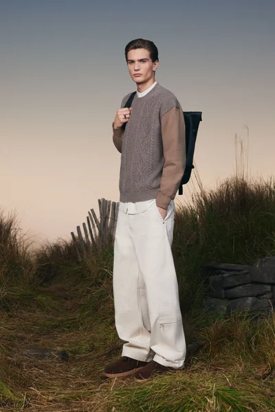 Look 17